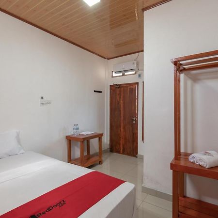 Reddoorz Syariah Near Jakabaring Sport City Palembang Zewnętrze zdjęcie
