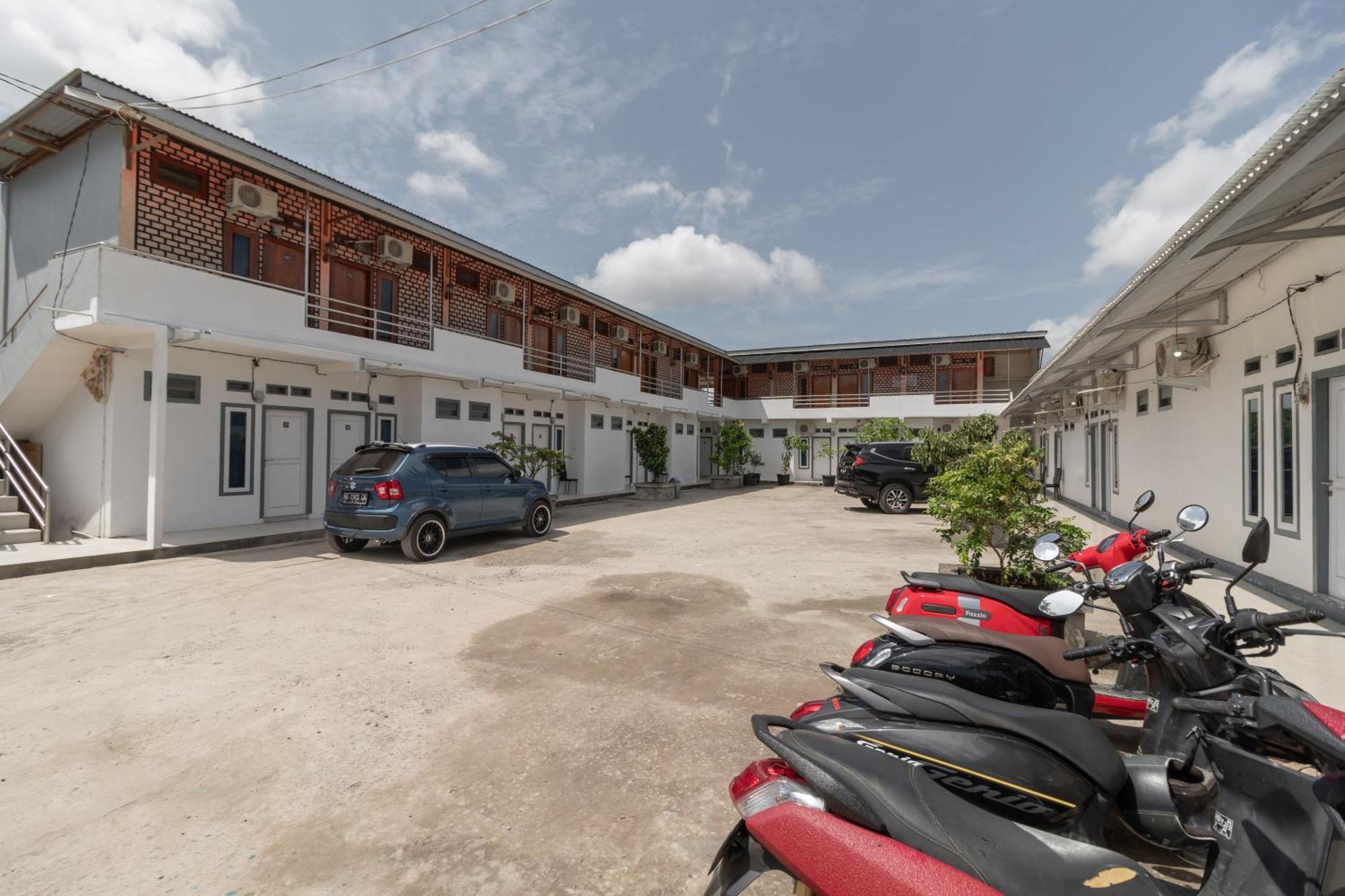 Reddoorz Syariah Near Jakabaring Sport City Palembang Zewnętrze zdjęcie