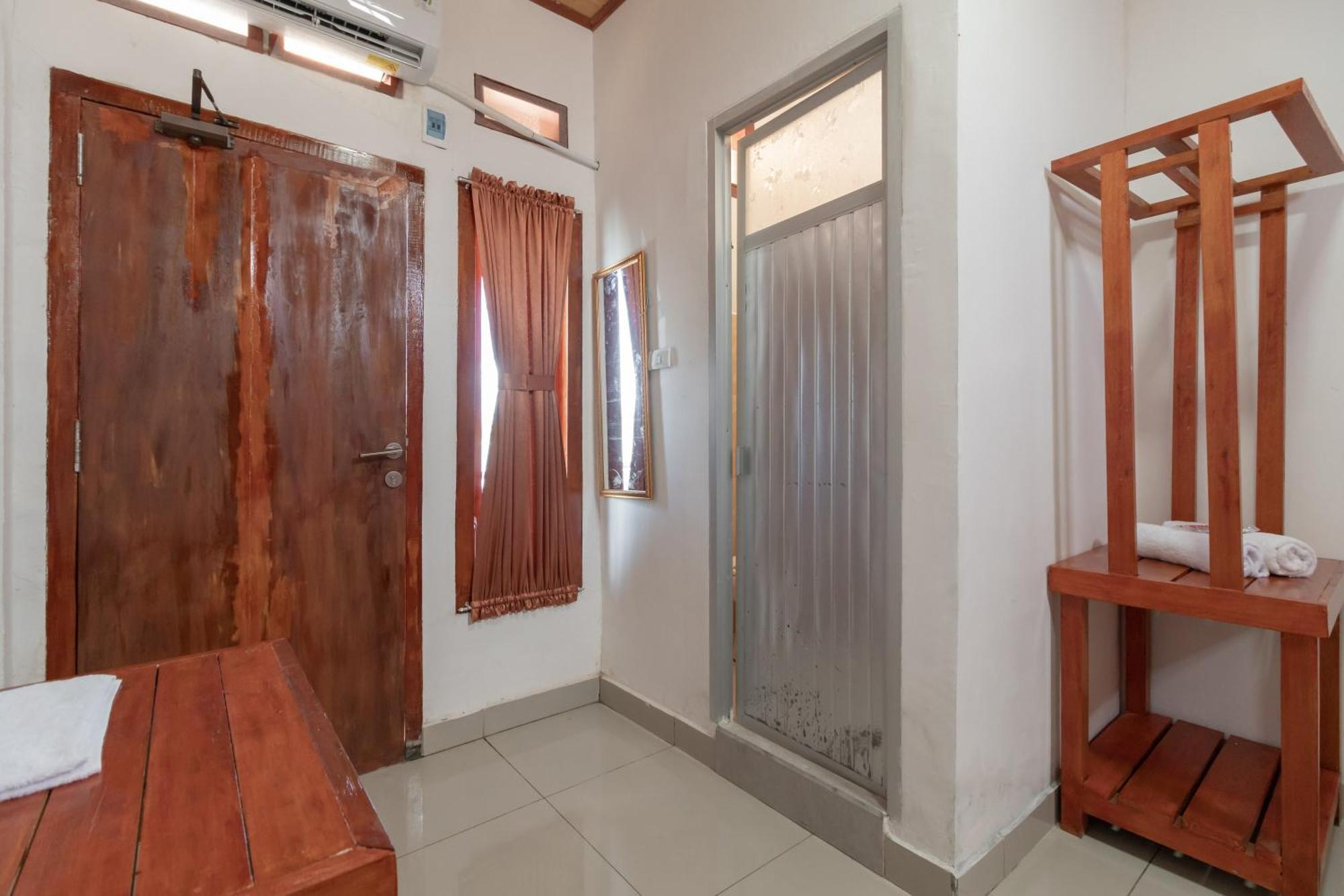 Reddoorz Syariah Near Jakabaring Sport City Palembang Zewnętrze zdjęcie